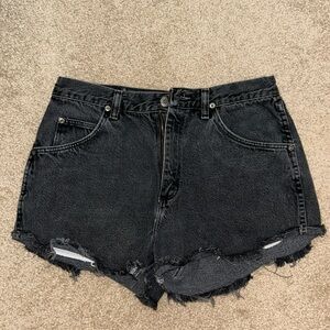 Women’s Wrangler Black ripped Jean shorts. Size 6.